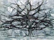 Piet Mondrian Gray Tree oil on canvas